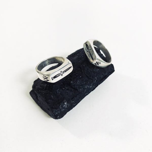 Knife ring